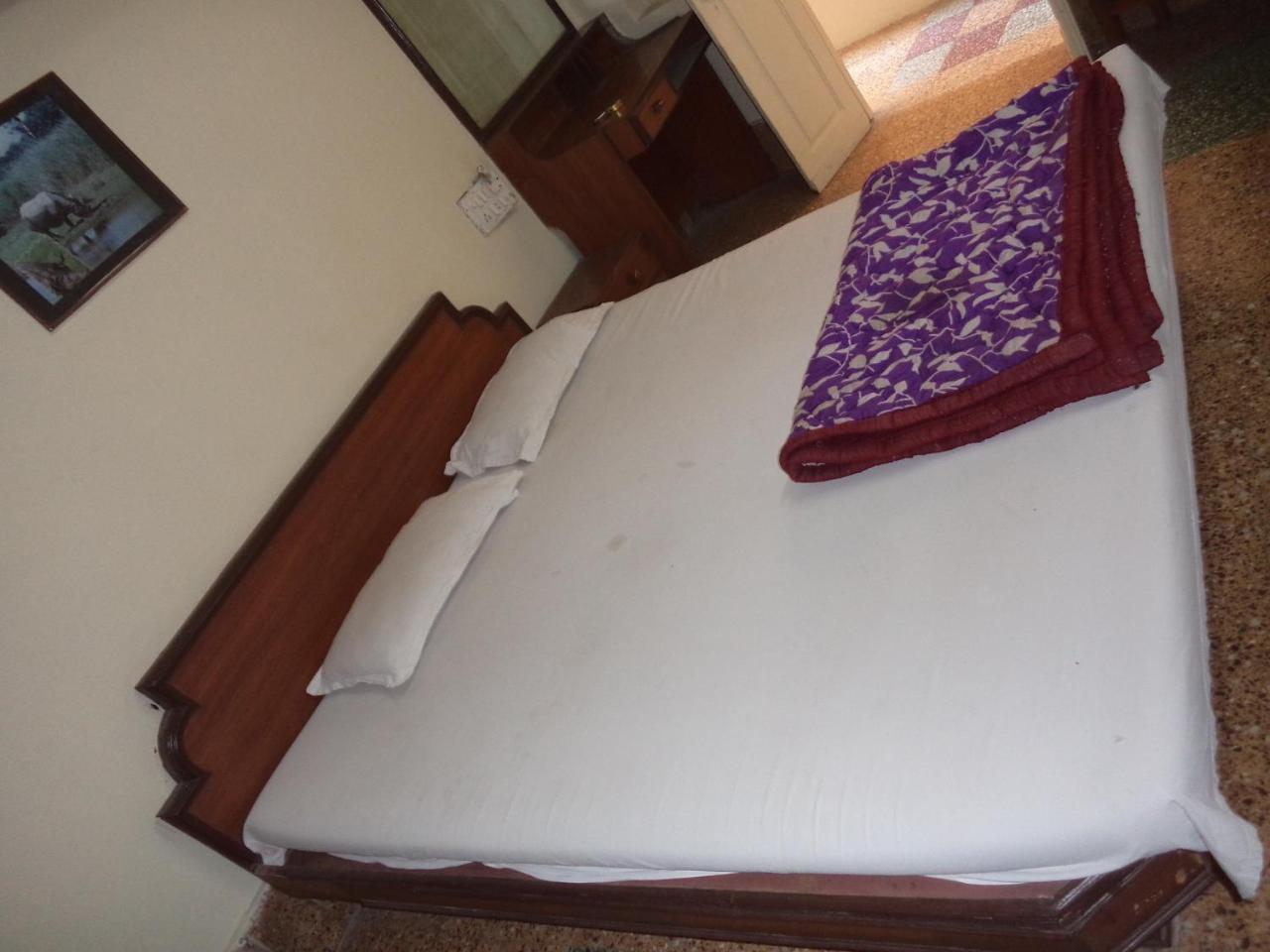 אינדורה Hotel Neelkamal מראה חיצוני תמונה
